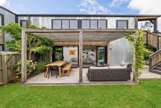 The Shotover Barn -Mountain View Retreat- 13 guests - Queenstown - 9