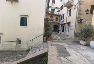 Apartment Zlatko , ten steps to the sea - 6