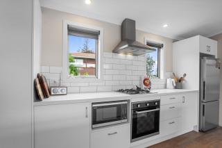 Relax on Dillon - Waihi Beach Holiday Home - Waihi Beach - 5