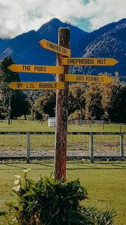 Rocky Creek Shepherds Hut - Fox Glacier - 4