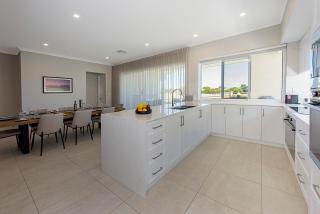A Waterside Paradise - Geographe's Hidden Oasis - Geographe - 3