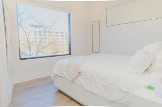 The Hive 101 King Suite Pet Friendly - Wilmington - 8