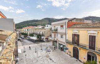 Awesome Apartment In Chiaramonte Gulfi - Chiaramonte Gulfi - 4
