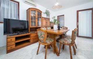 Beautiful Apartment In Barbariga - Barbariga - 8