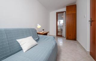 Beautiful Apartment In Barbariga - 5