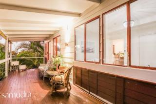 Insane Views Luxe Furnishing House on Highest Hill - Seventeen Seventy - 1