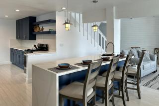 Harbor Living - Oxnard - 1