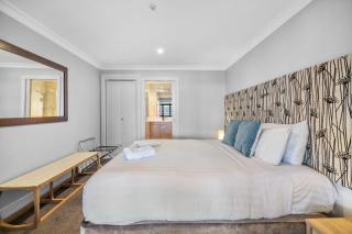 Lakefront Luxury 912 The Beacon 3 Bedroom - Queenstown - 5