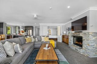 Lakefront Luxury 912 The Beacon 3 Bedroom - Queenstown - 9