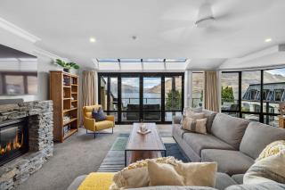Lakefront Luxury 912 The Beacon 3 Bedroom - Queenstown - 3
