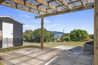 Hicks Haven - Waikanae Beach Holiday Studio - 9