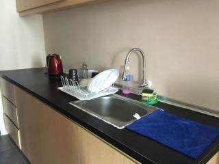 216 Nana’s Homes WiFi n Netflix w Router in room - Petaling Jaya - 5