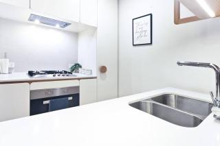 Luxury apartment in Mel east with special kids bed - 9