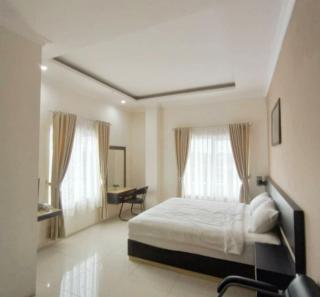 KHARIZ HOTEL - Bukittinggi - 3