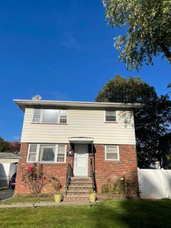 Cozy Home Near Downtown Rahway - Rahway - 0