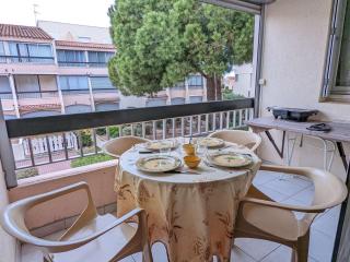 T2 au cœur de Marseillan Plage avec terrasse, parking privé, proche commodités et animaux acceptés - FR-1-387-202 - 9