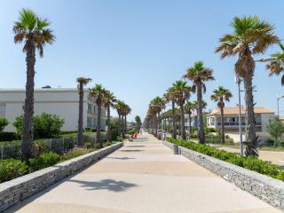 T2 au cœur de Marseillan Plage avec terrasse, parking privé, proche commodités et animaux acceptés - FR-1-387-202 - 5
