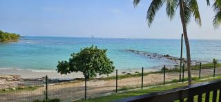Studio magnifique vue mer - Pieds dans l'eau - Bord de plage - Citerne d'eau - Le Gosier - 9
