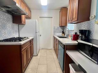 mini-single house huge private yard - El Monte - 5