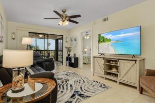 Estero Cove 523 - Beautifully Updated!! condo - Fort Myers Beach - 0