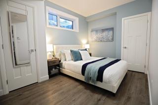 Queen Bed,Near Airport,Kids Playground,Disney+ - 8