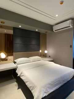 Malate Bayview Mansion 17A/B - Manila - 1