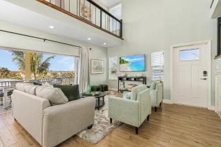 Reel 'em Inn - Oak St home - 5