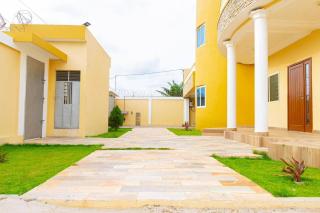 House 5 Mins From the Beach, 15 Mins From the Airport - 9