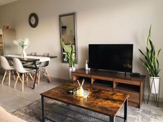 TABLEVIEWS - 3