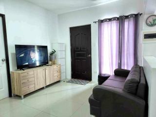 2BR Aspen Heights Communal Near Airport - Davao - 8