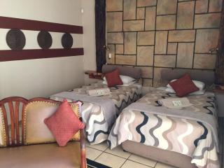 Guinea Feather Country Lodge & Spa - Groblersdal - 8