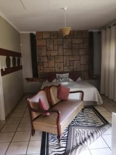 Guinea Feather Country Lodge & Spa - Groblersdal - 4
