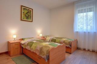 Modernes Apartment mit großer Terrasse - Pješčana Uvala - 1