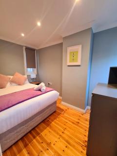 Stylish 3 Bedroom Galway House - Galway - 6