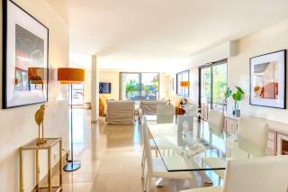 Appartement pour 6 avec Magnifique terrasse de 114m2 et vue panoramique - Nice - 9