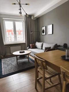 Plac Zbawiciela by Global Apart - Varsavia - 5