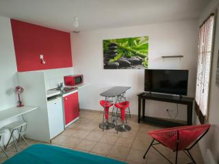 Hébergements Sylvain - Neuilly-lʼÉvêque - 2