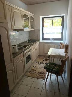 Ferienwohnung Lindenallee - Neu Poserin - 0