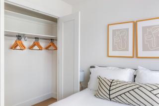 Chelsea 1br w doorman elevator nr High Line NYC-601 - 1