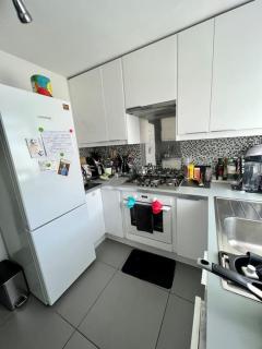 CENTRAL HOVE Large 2 bedroom Private residence with PARKING & BEACH HUT - Brighton & Hove - 1