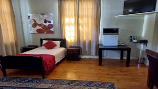 Bains House - Upington - 5