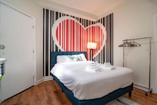 French design Luxurious Downtown 3br/2ba that sleeps 8 guests with Optional Valet Parking - Chicago - 8
