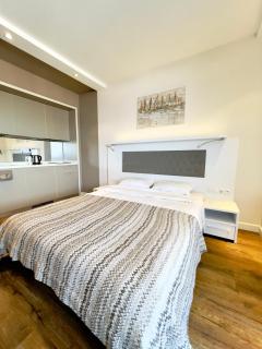 Mountain & Sea View Studio at Alliance - Batumi - 1