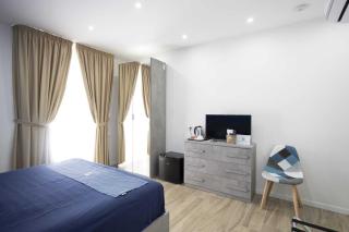 GIULY SUITES & ROOMS - Naples - 2