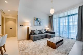 Marvelous 1BD Sea View Apartment with Beach Access - 1