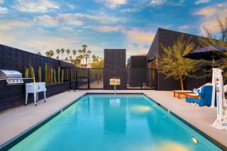 Blackhaus A B Buyout by AvantStay Sleeps 16 - 0