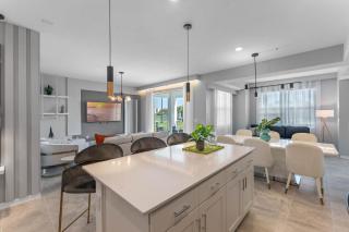 2 Bedroom - 2 Bathroom Storey Lake 3191-102 Pc - Kissimmee - 2