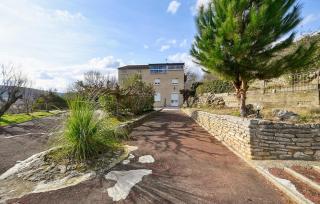 Cozy Apartment In Vallon Pont Darc - 4