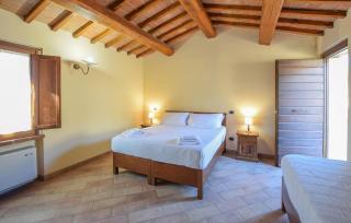 Pet Friendly Home In Montebuono - 4