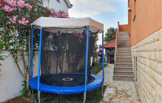 2 Bedroom Gorgeous Apartment In Biograd - 1